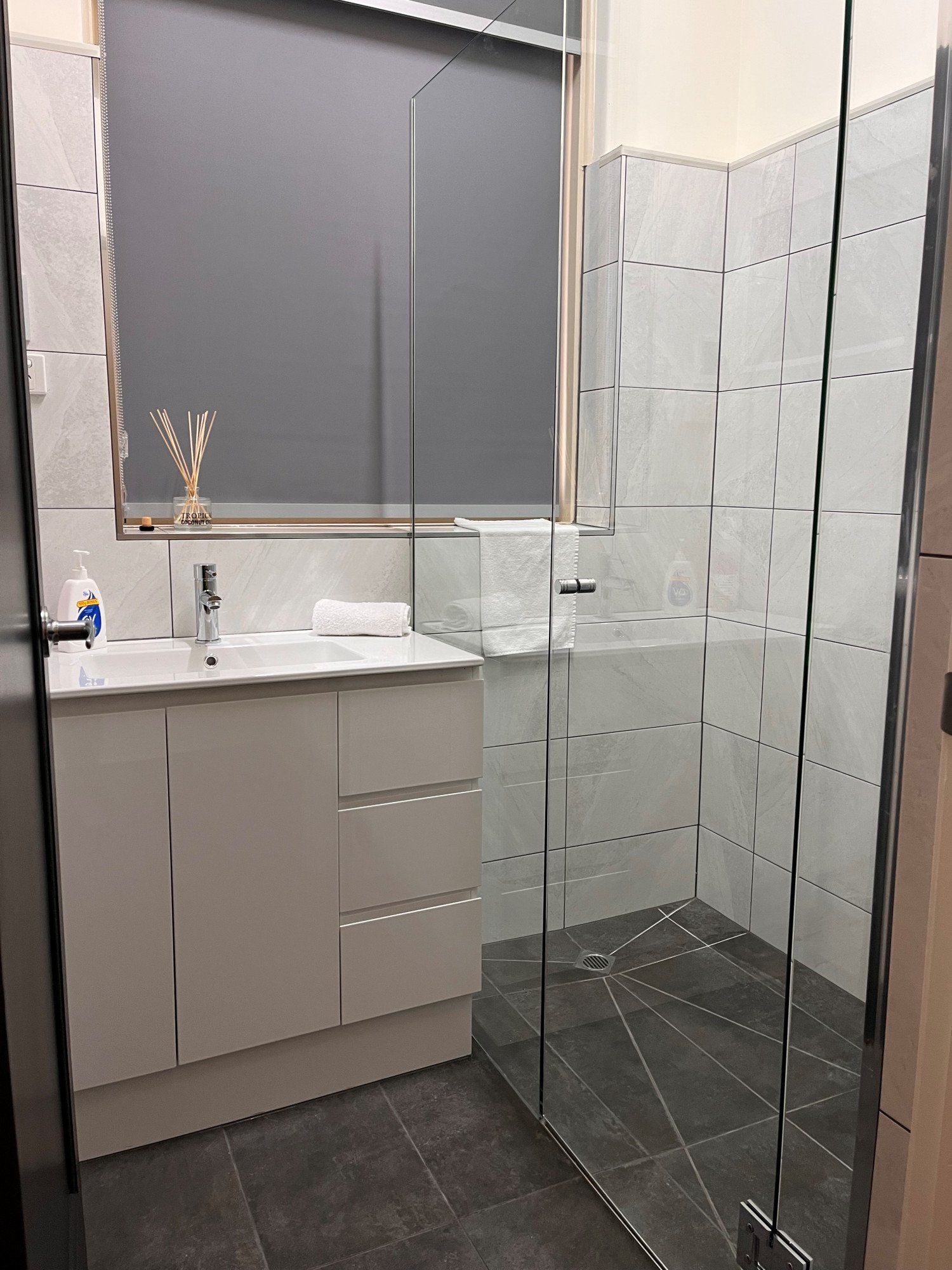 Oram Suite 5